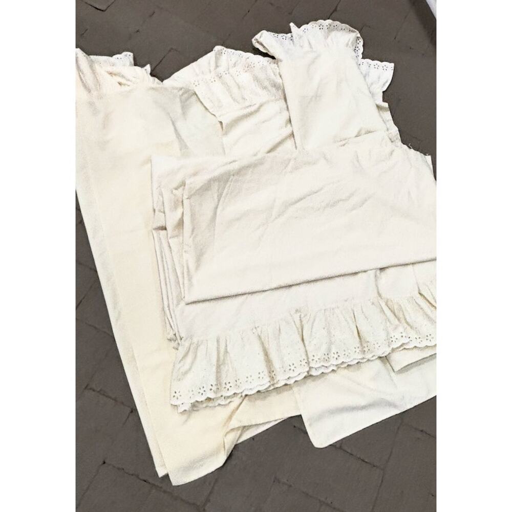 Vintage Stevens King Flat Sheet 4 Pillowcases Ivory Eyelet Ruffle Cottage USA